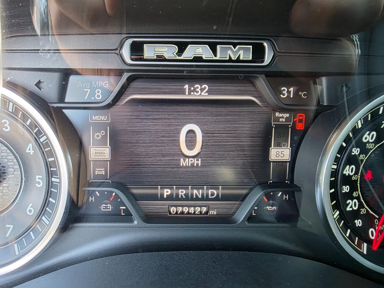 RAM 1500 Laramie Crew Cab SWB 4WD 2020
