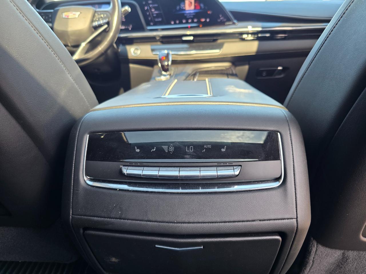 Cadillac Escalade Sport 2021