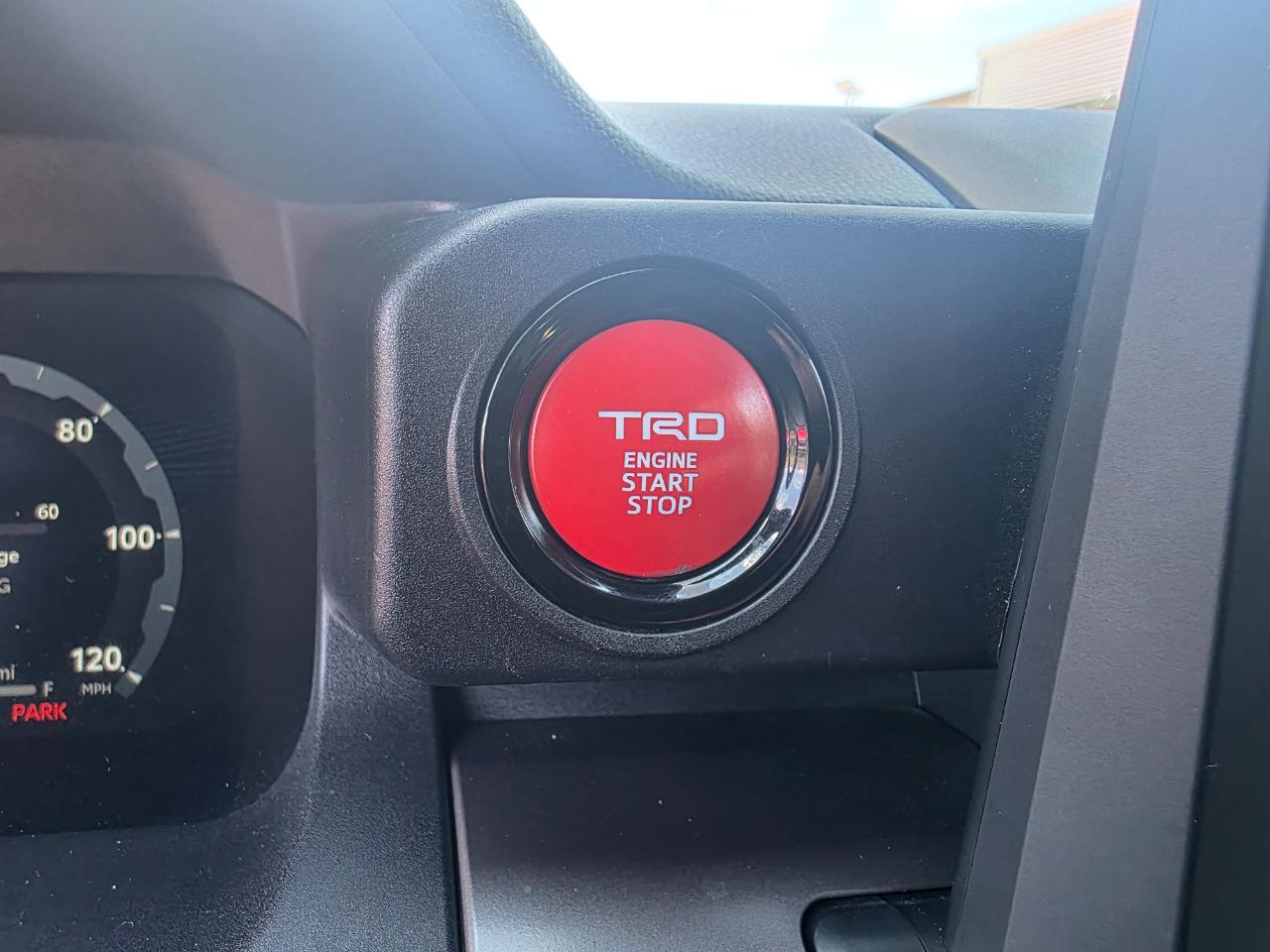 Toyota Tacoma TRD Sport Double Cab 4WD 2025