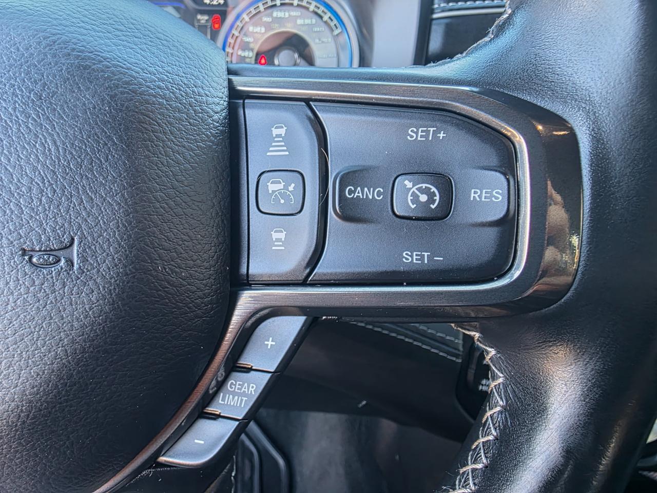 RAM 1500 Limited Crew Cab SWB 4WD 2020