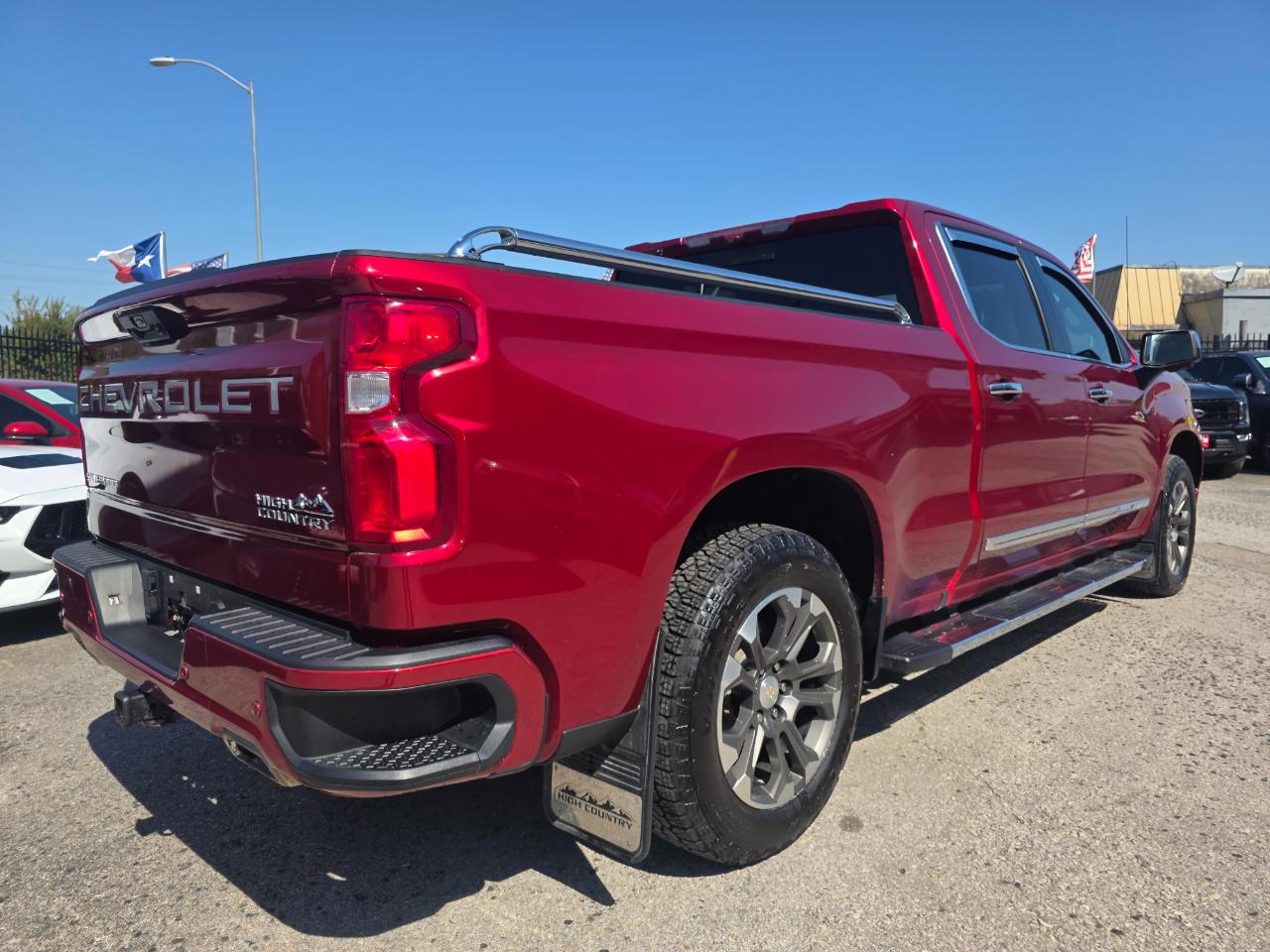 Chevrolet Silverado 1500 High Country Crew Cab 4WD 2023