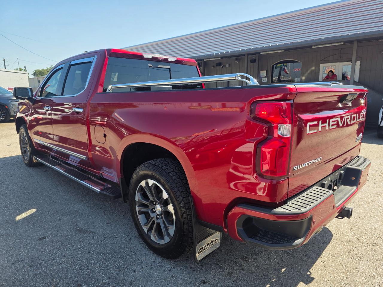 Chevrolet Silverado 1500 High Country Crew Cab 4WD 2023