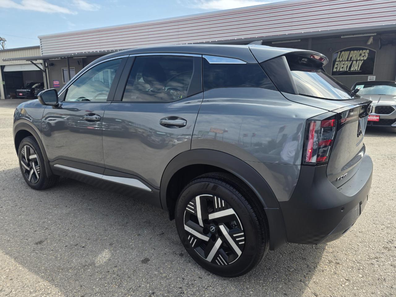 Nissan Kicks SV 2025