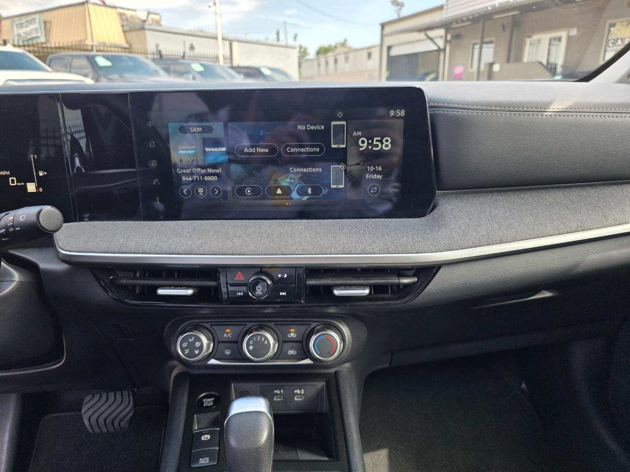 Nissan Kicks SV 2025