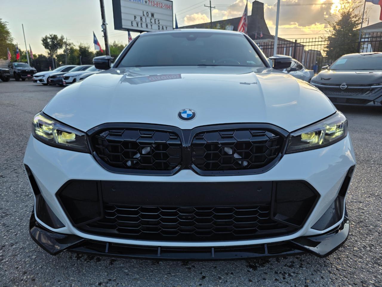 BMW 3-Series 330i 2024