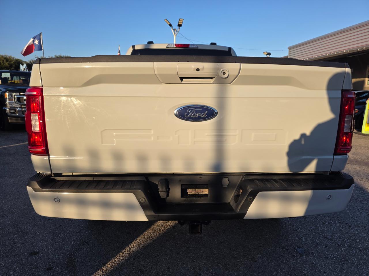 Ford F-150 Lariat SuperCrew 5.5-ft. Bed 4WD 2023