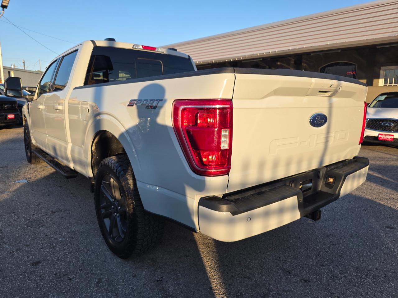 Ford F-150 Lariat SuperCrew 5.5-ft. Bed 4WD 2023