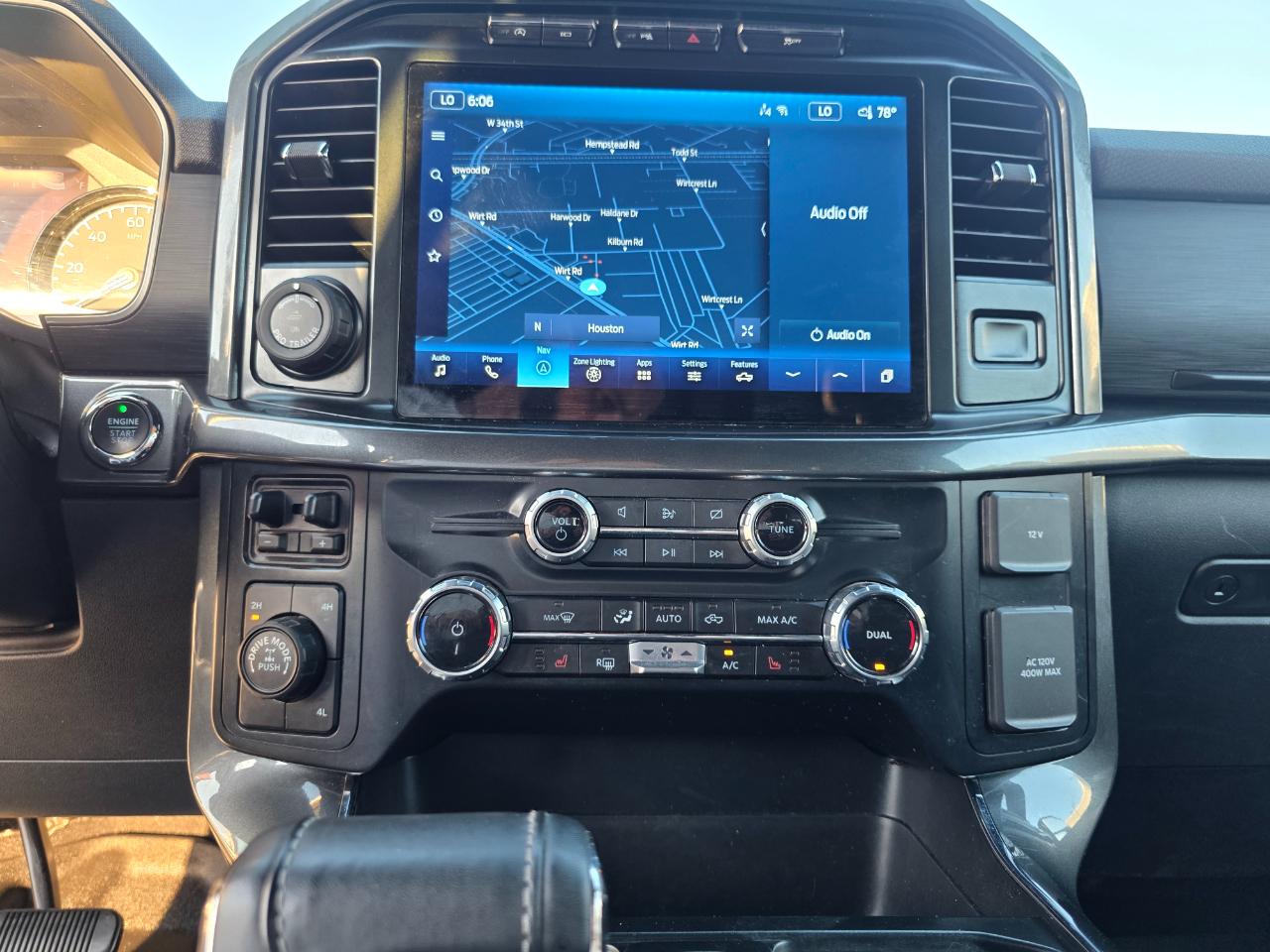 Ford F-150 Lariat SuperCrew 5.5-ft. Bed 4WD 2023