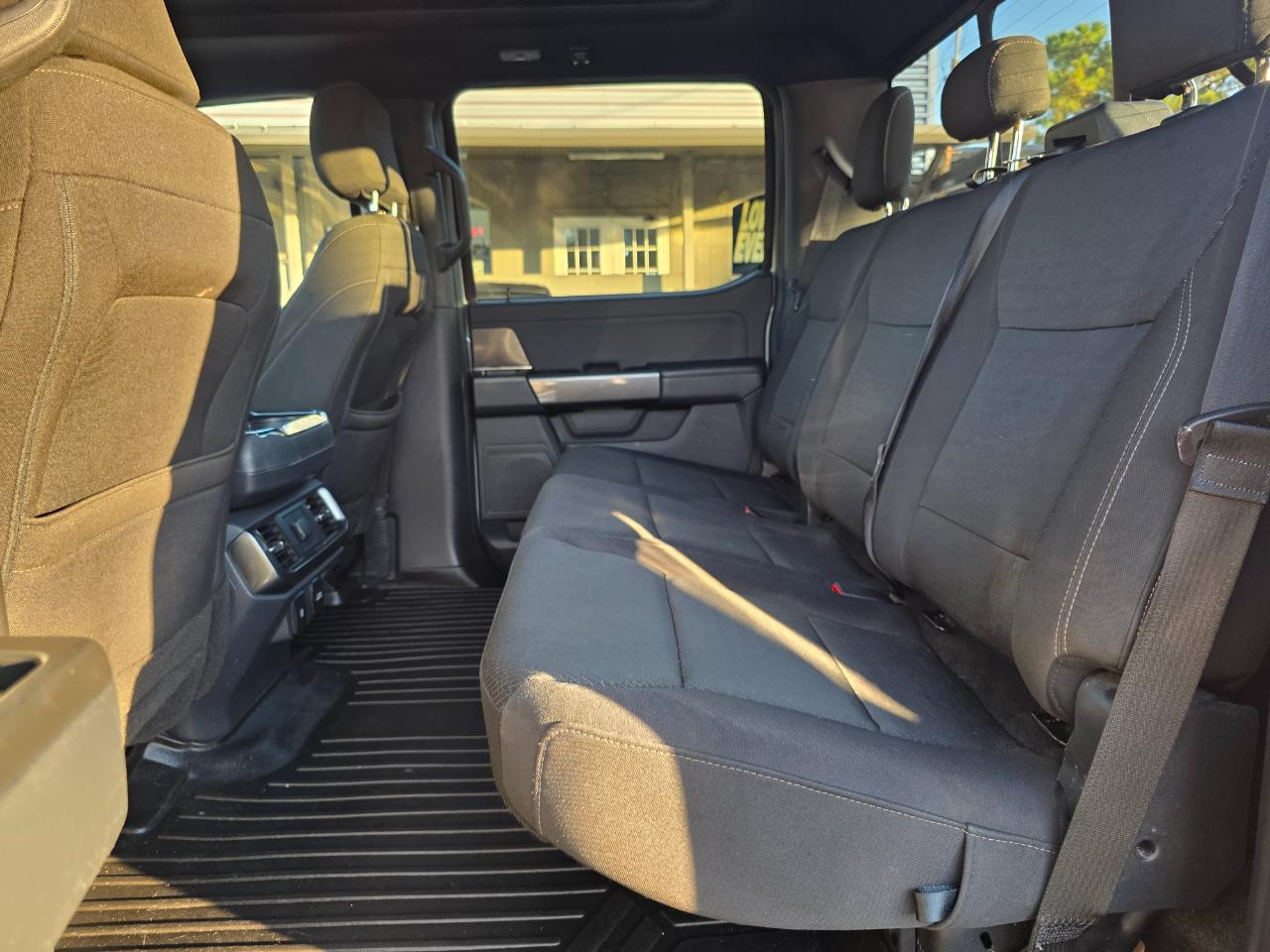 Ford F-150 Lariat SuperCrew 5.5-ft. Bed 4WD 2023