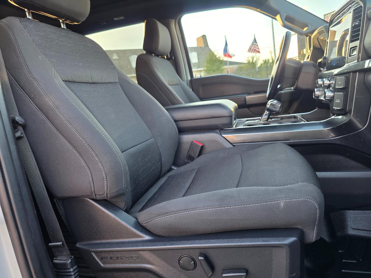 Ford F-150 Lariat SuperCrew 5.5-ft. Bed 4WD 2023