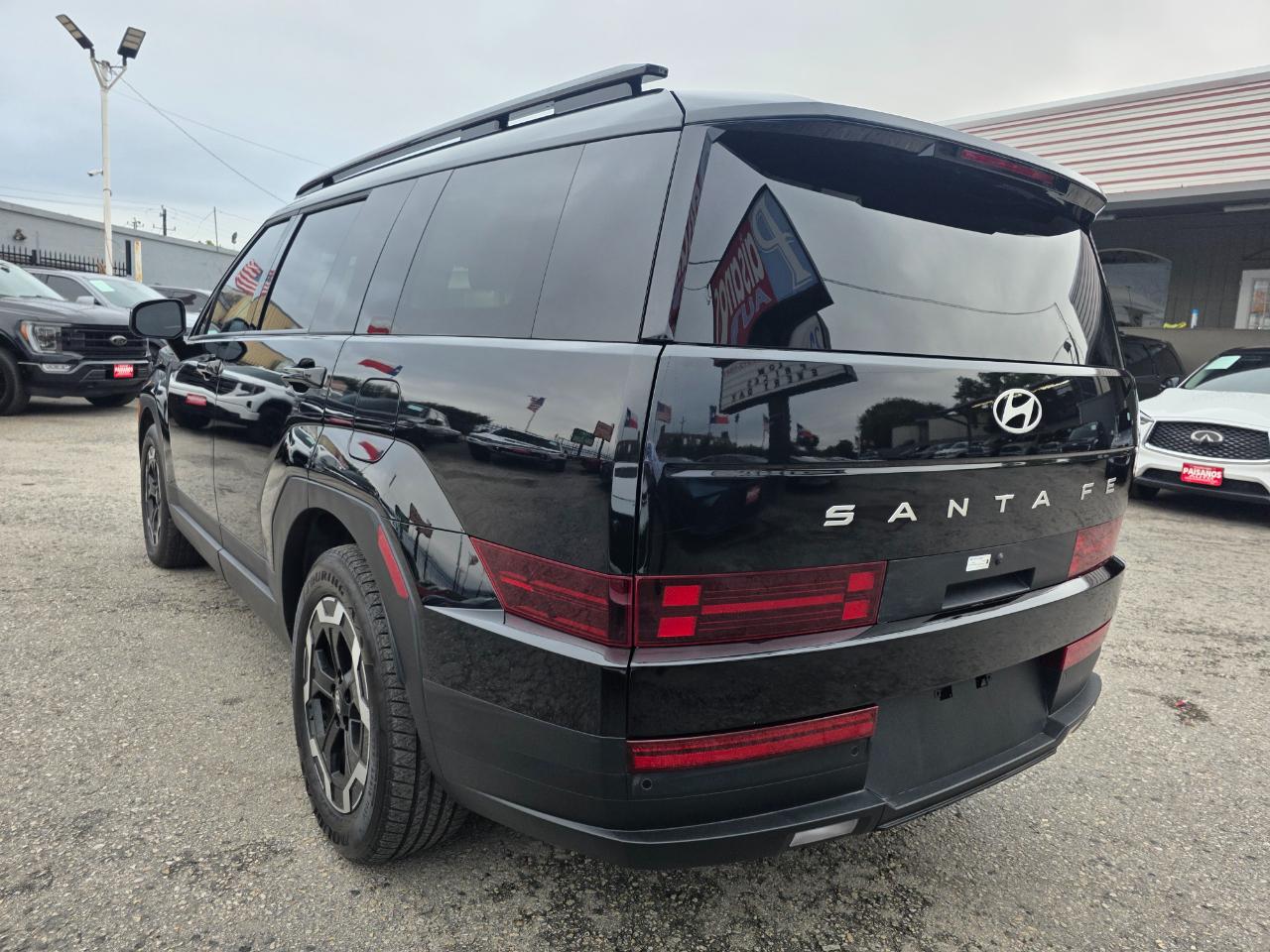 Hyundai Santa Fe SEL 2025