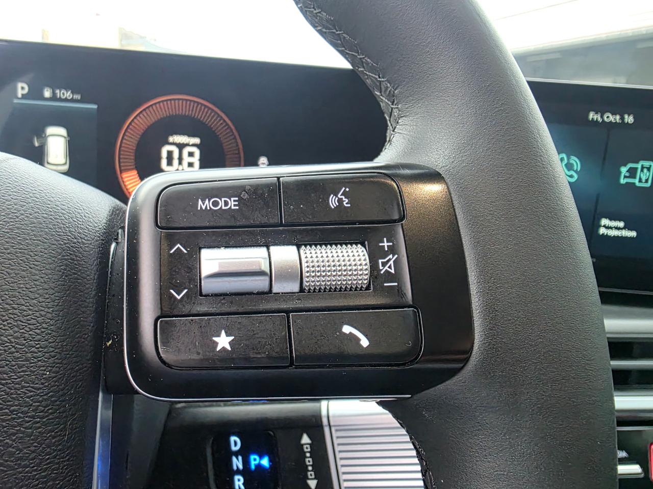 Hyundai Santa Fe SEL 2025