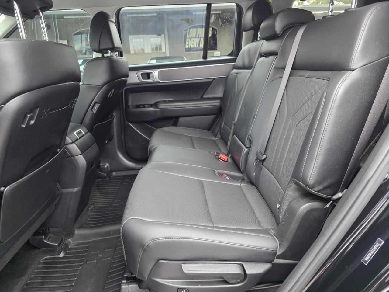 Hyundai Santa Fe SEL 2025
