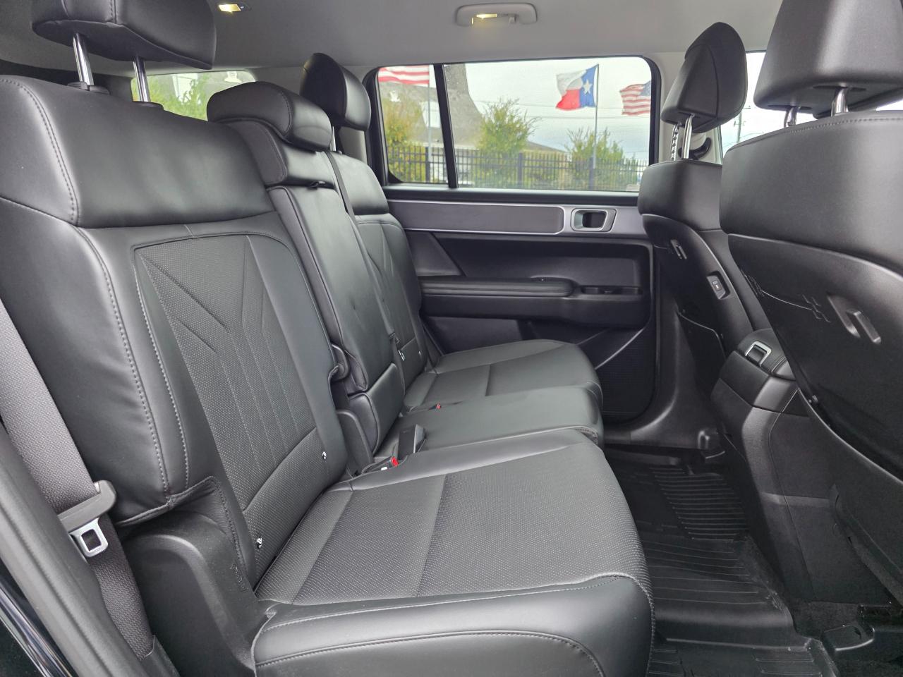 Hyundai Santa Fe SEL 2025