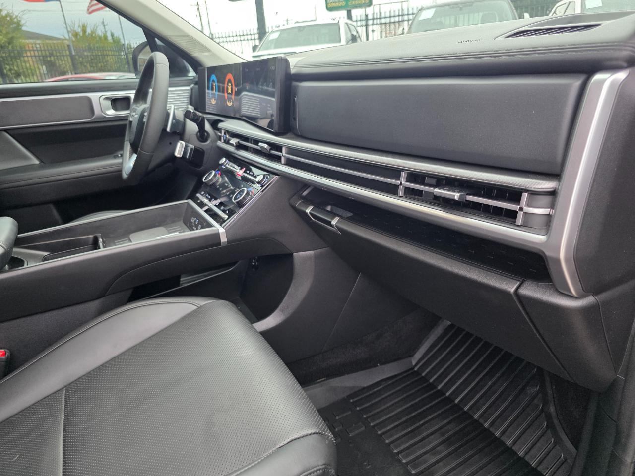 Hyundai Santa Fe SEL 2025