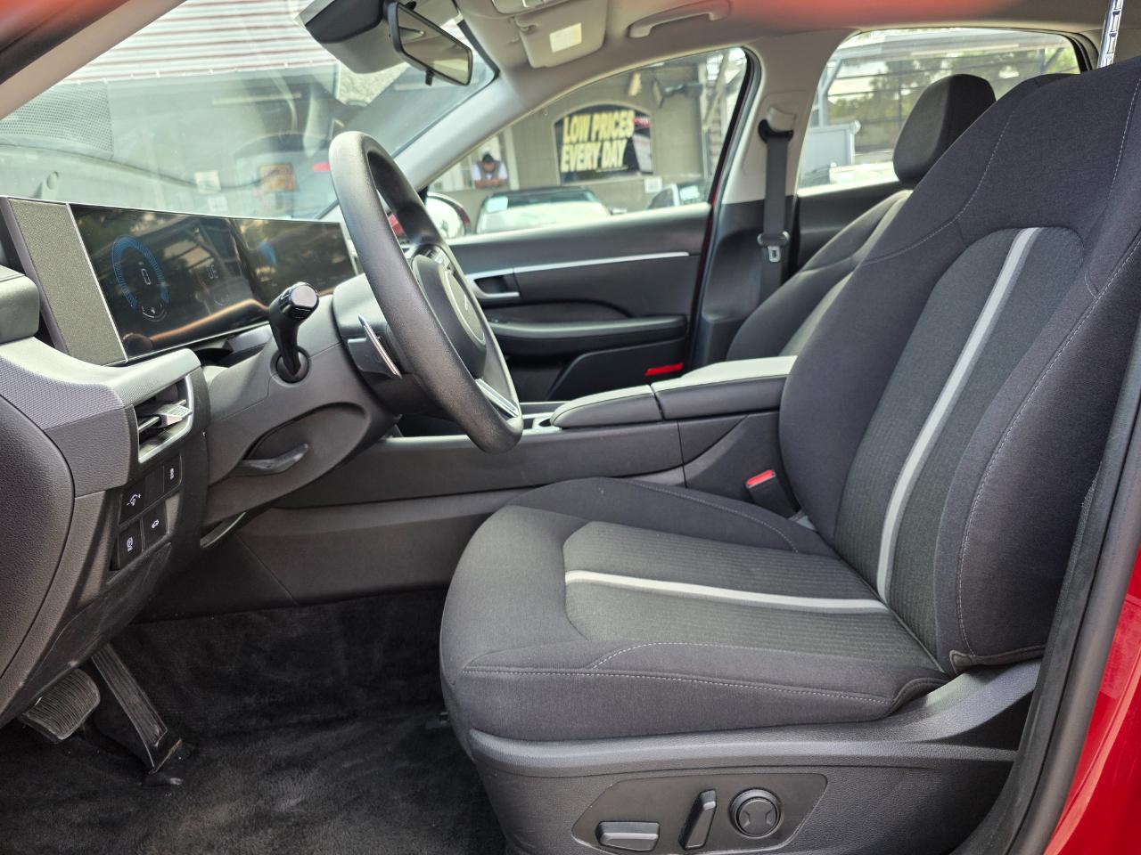 Hyundai Sonata SEL 2025
