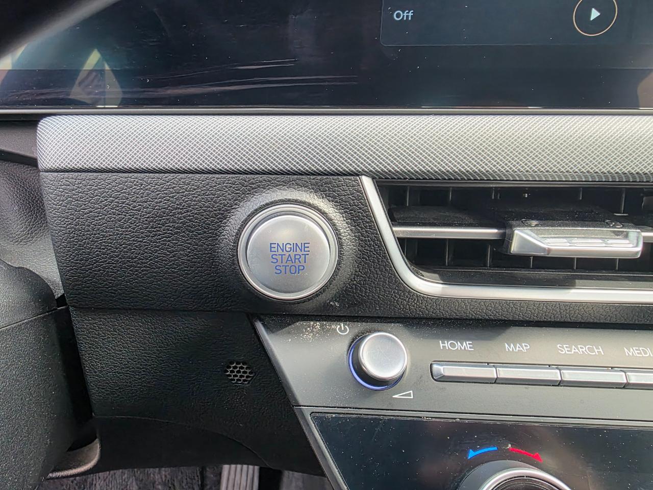 Hyundai Sonata SEL 2025