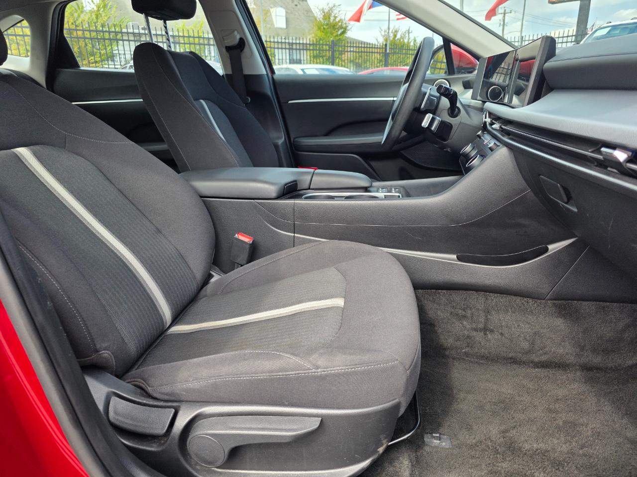 Hyundai Sonata SEL 2025