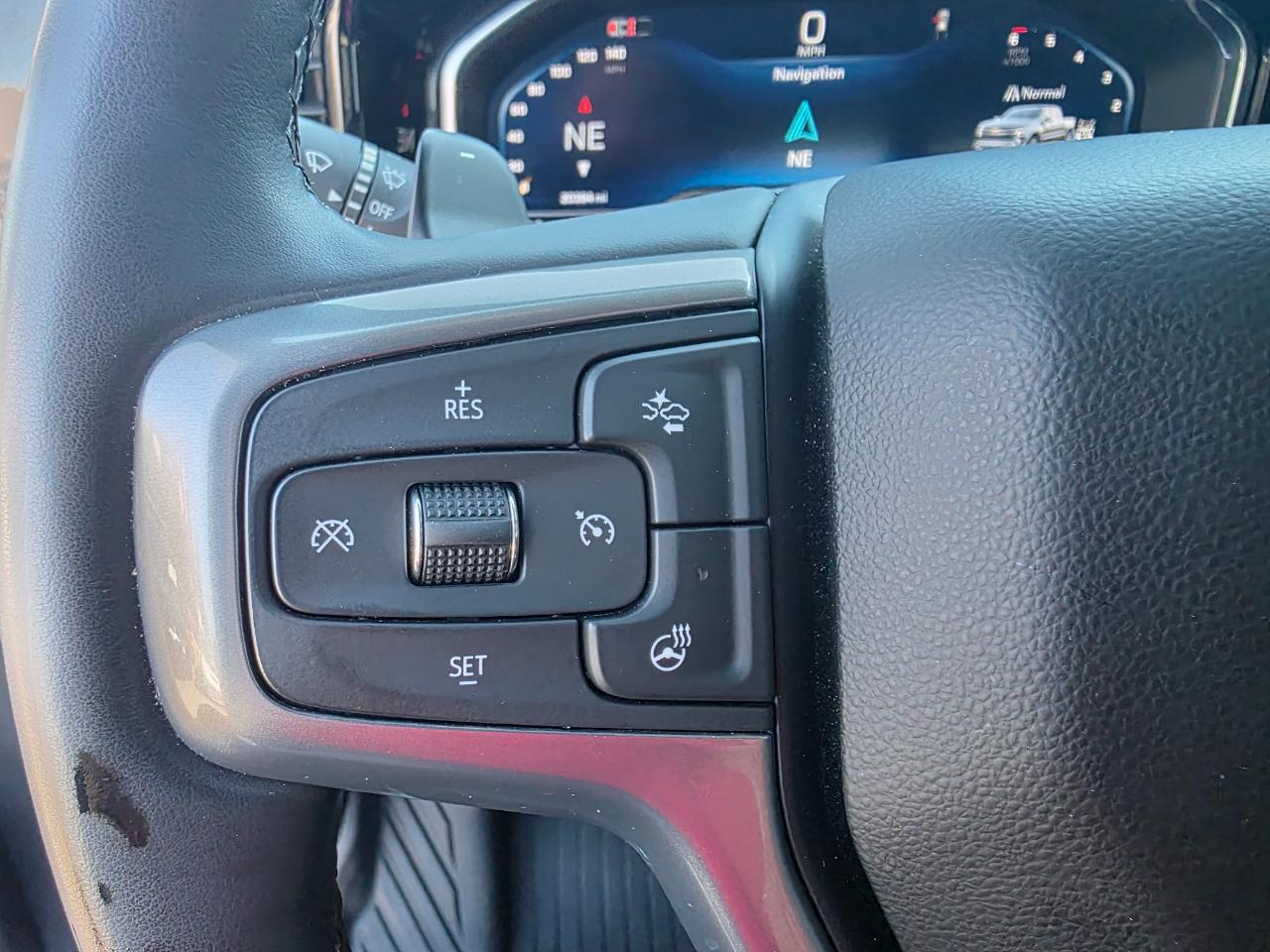 Chevrolet Silverado 1500 LTZ Crew Cab 4WD 2024