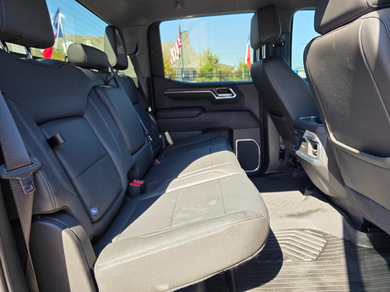 Chevrolet Silverado 1500 LTZ Crew Cab 4WD 2024