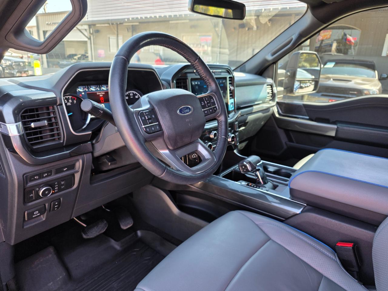 Ford F-150 XLT 4WD SuperCrew 5.5' Box 2022