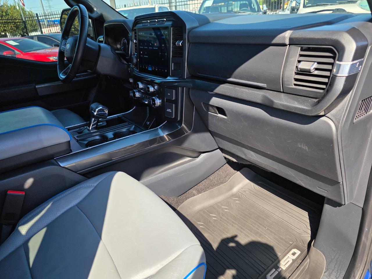 Ford F-150 XLT 4WD SuperCrew 5.5' Box 2022