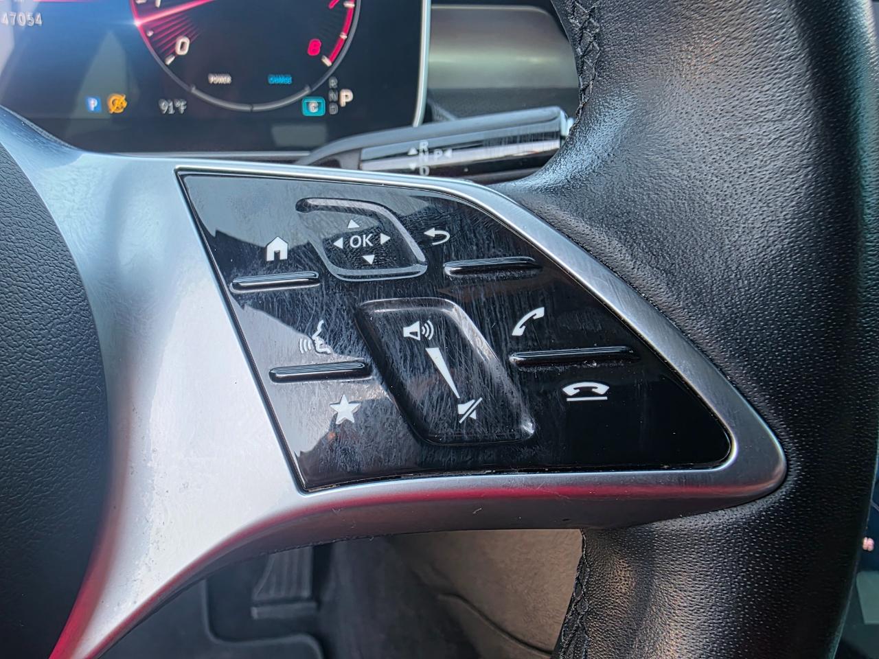 Mercedes-Benz C-Class C300 4MATIC Sedan 2024