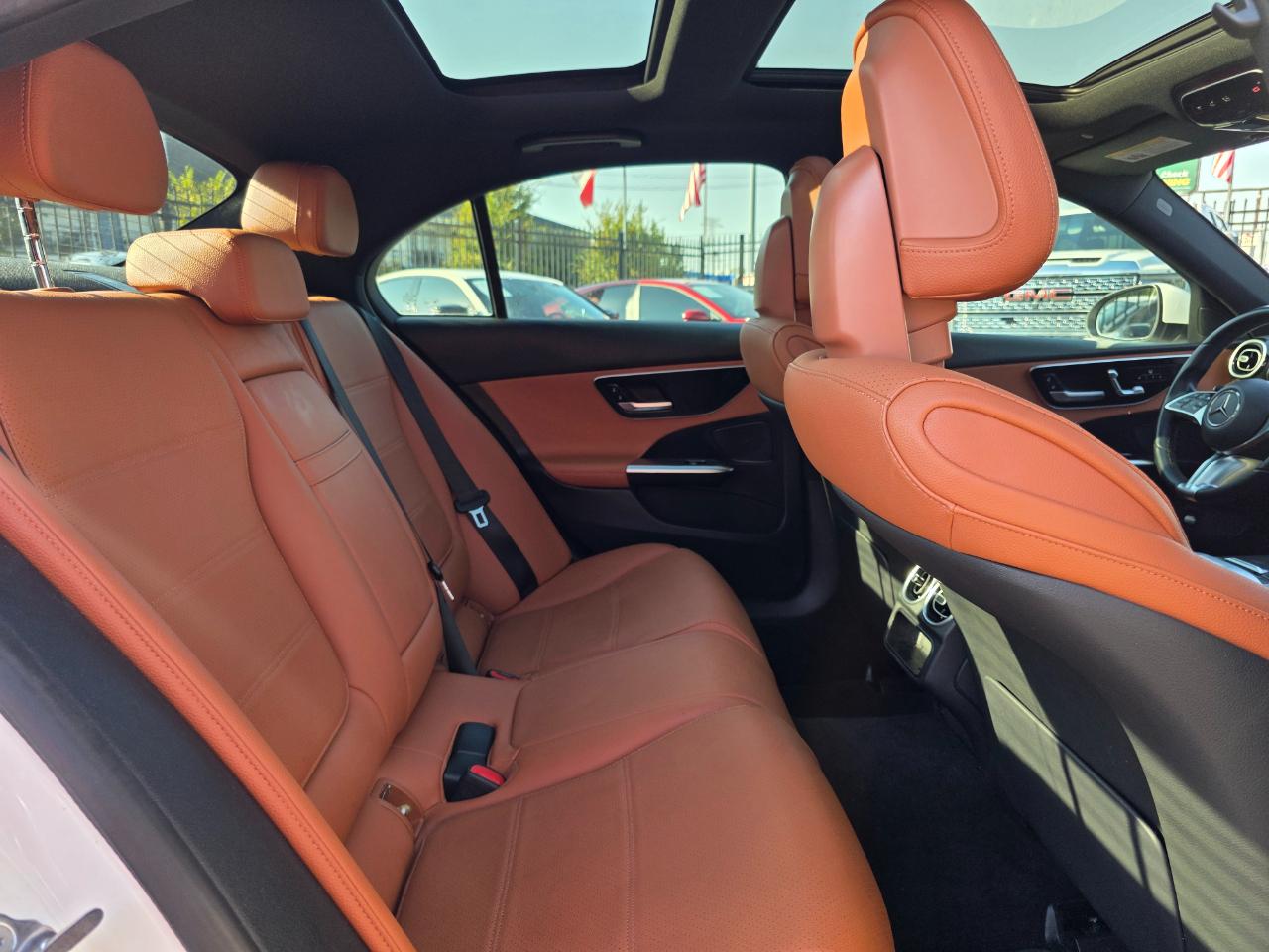Mercedes-Benz C-Class C300 4MATIC Sedan 2024