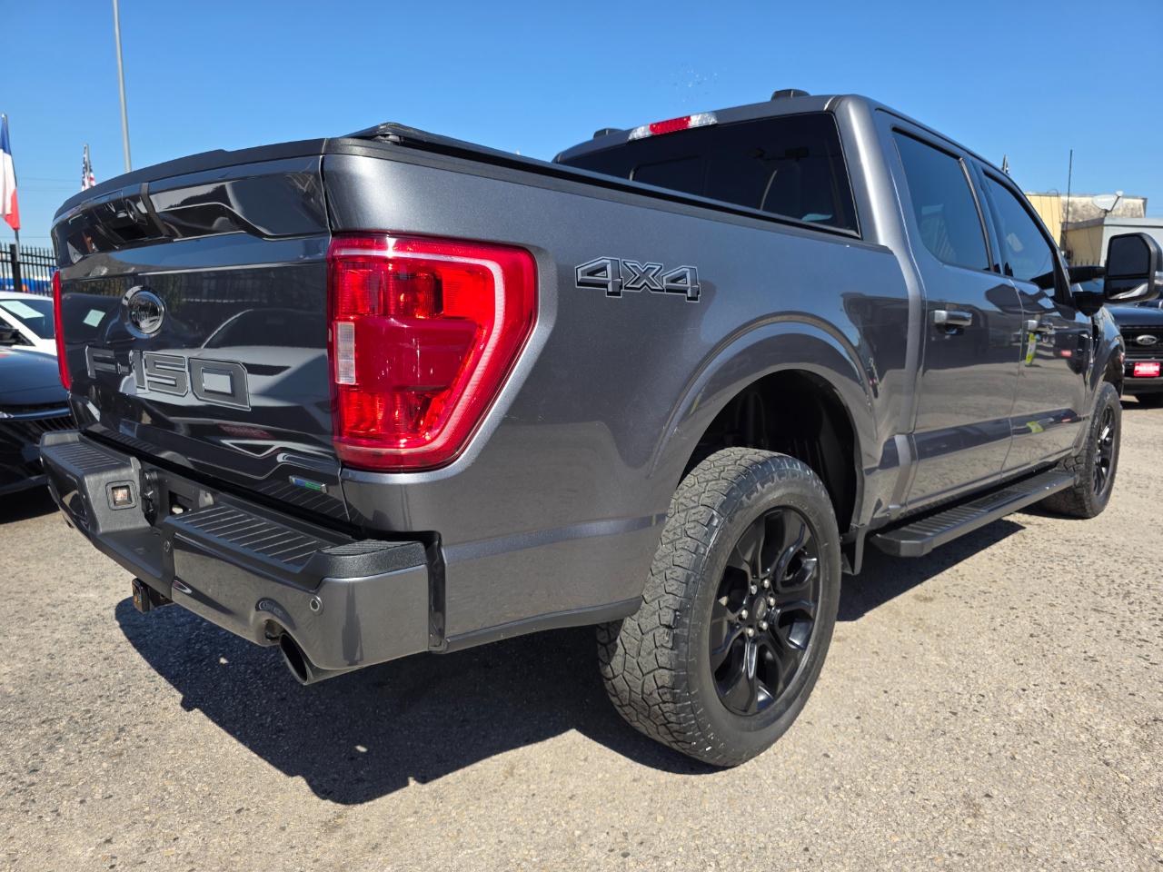 Ford F-150 XLT SuperCrew 5.5-ft. Bed 4WD 2023