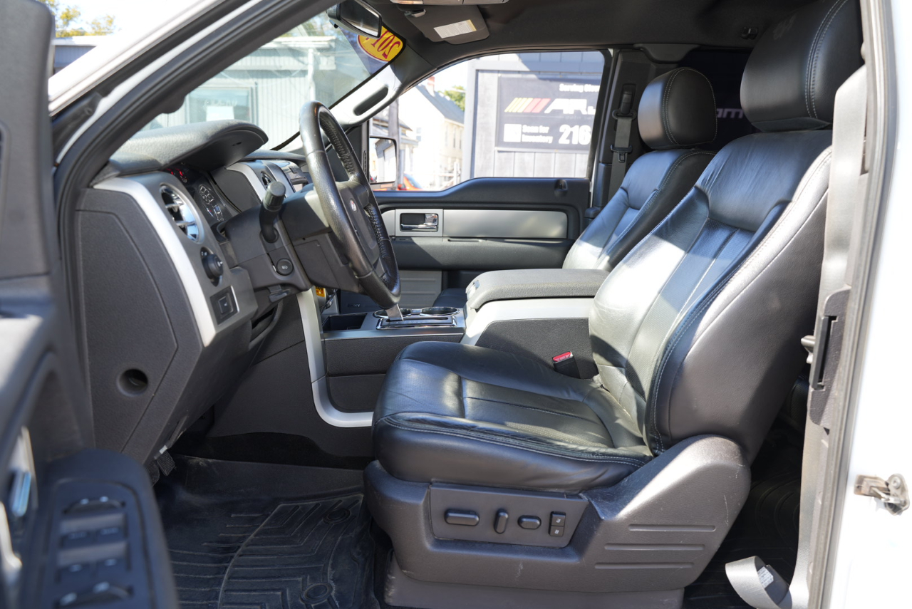 Ford F-150 4WD SuperCab 145" FX4 2014 Ford F-150 4WD SuperCab 145" FX4 2014