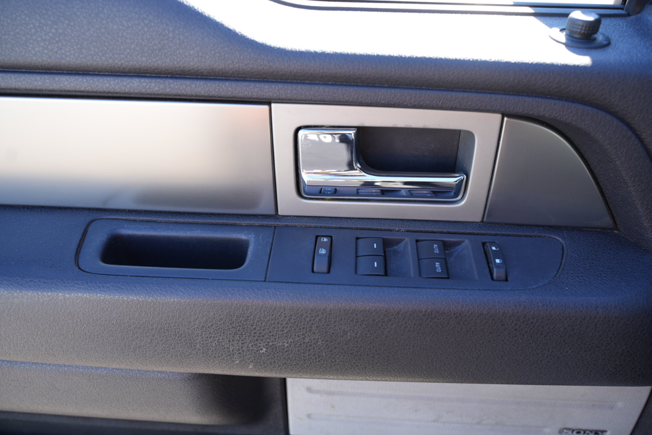 Ford F-150 4WD SuperCab 145" FX4 2014 Ford F-150 4WD SuperCab 145" FX4 2014