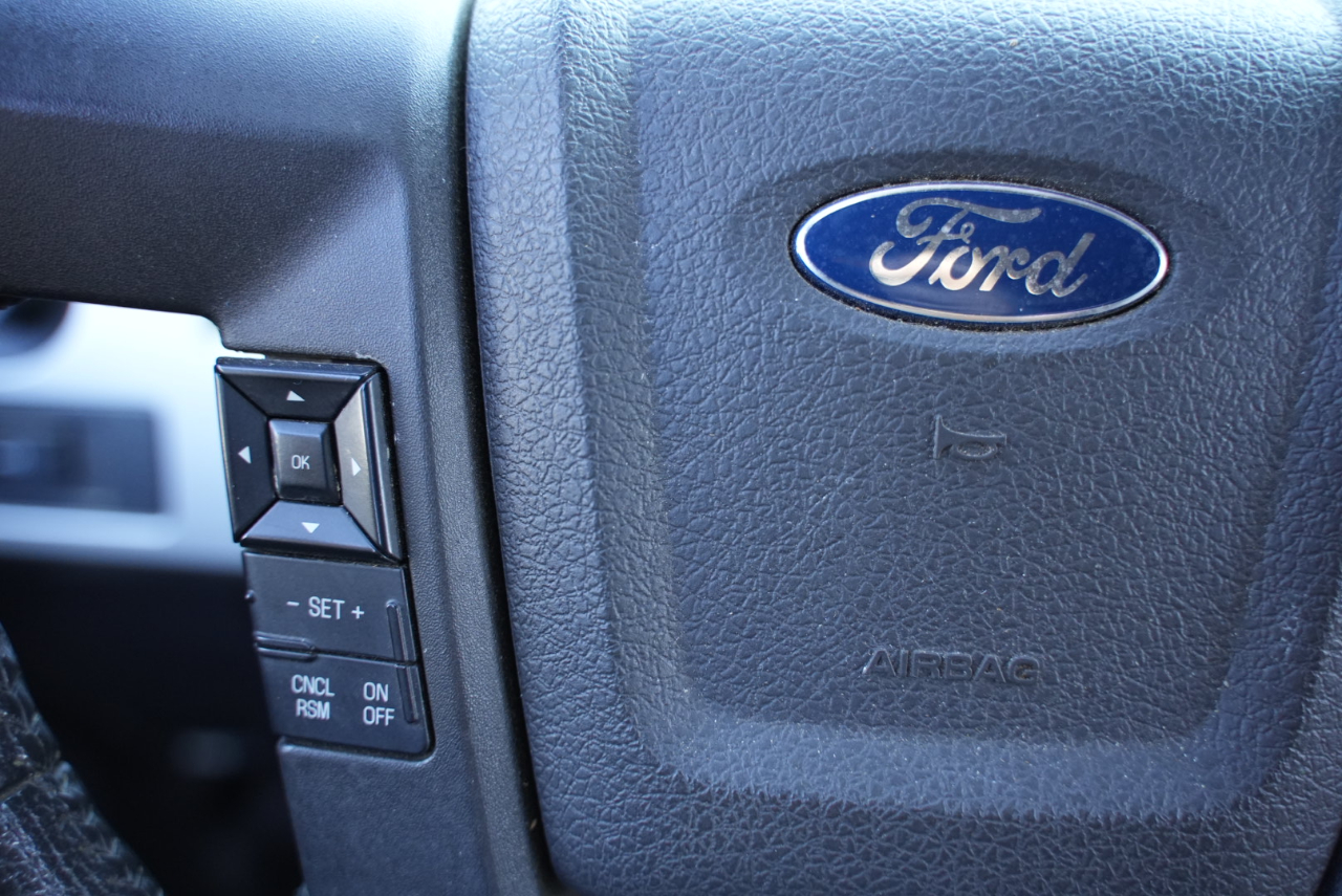 Ford F-150 4WD SuperCab 145" FX4 2014 Ford F-150 4WD SuperCab 145" FX4 2014