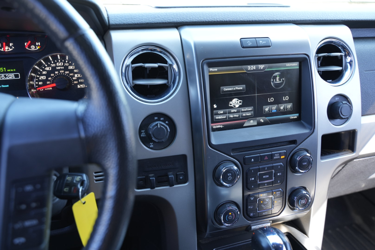 Ford F-150 4WD SuperCab 145" FX4 2014 Ford F-150 4WD SuperCab 145" FX4 2014