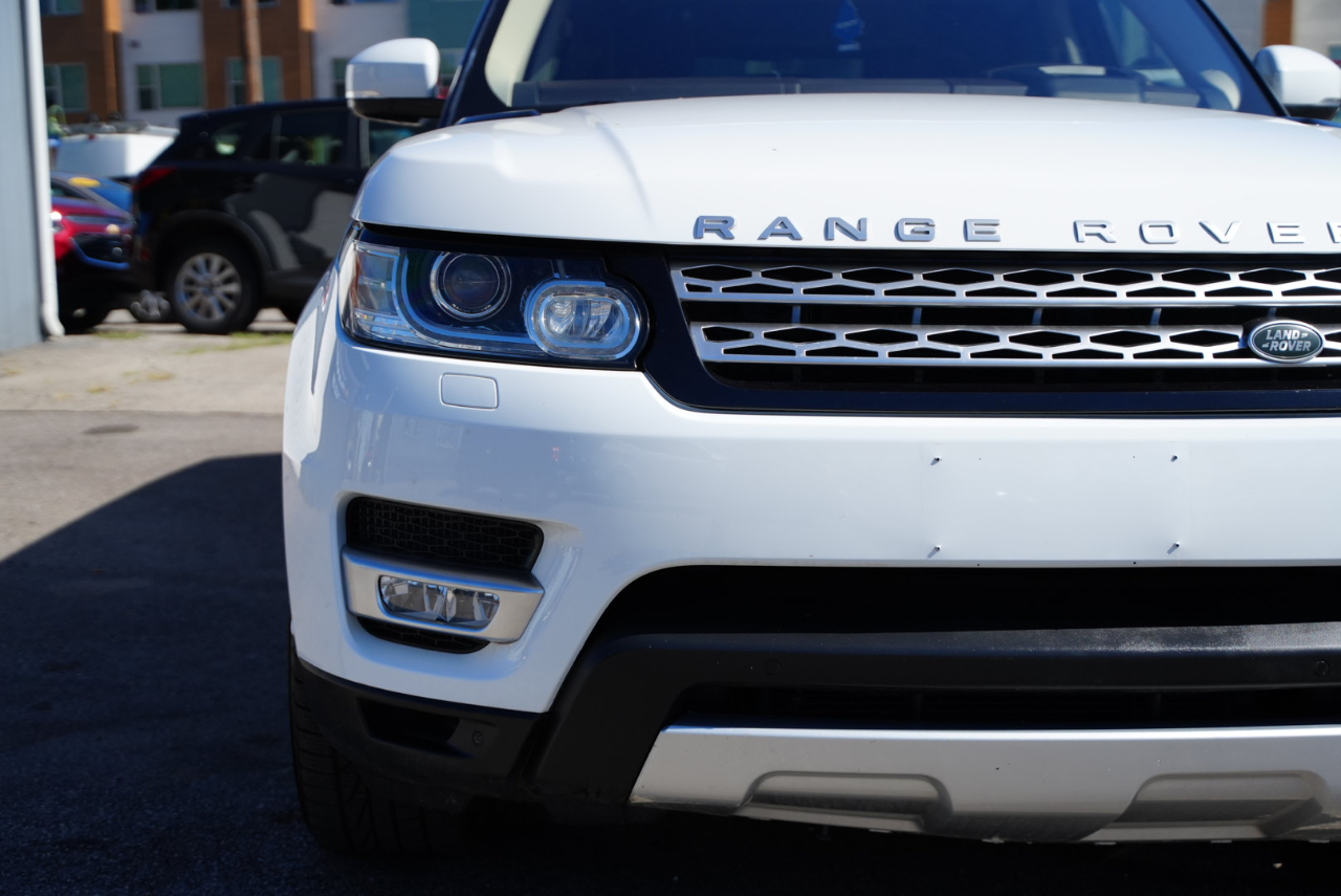 2016 Land Rover Range Rover Sport HSE photo 2