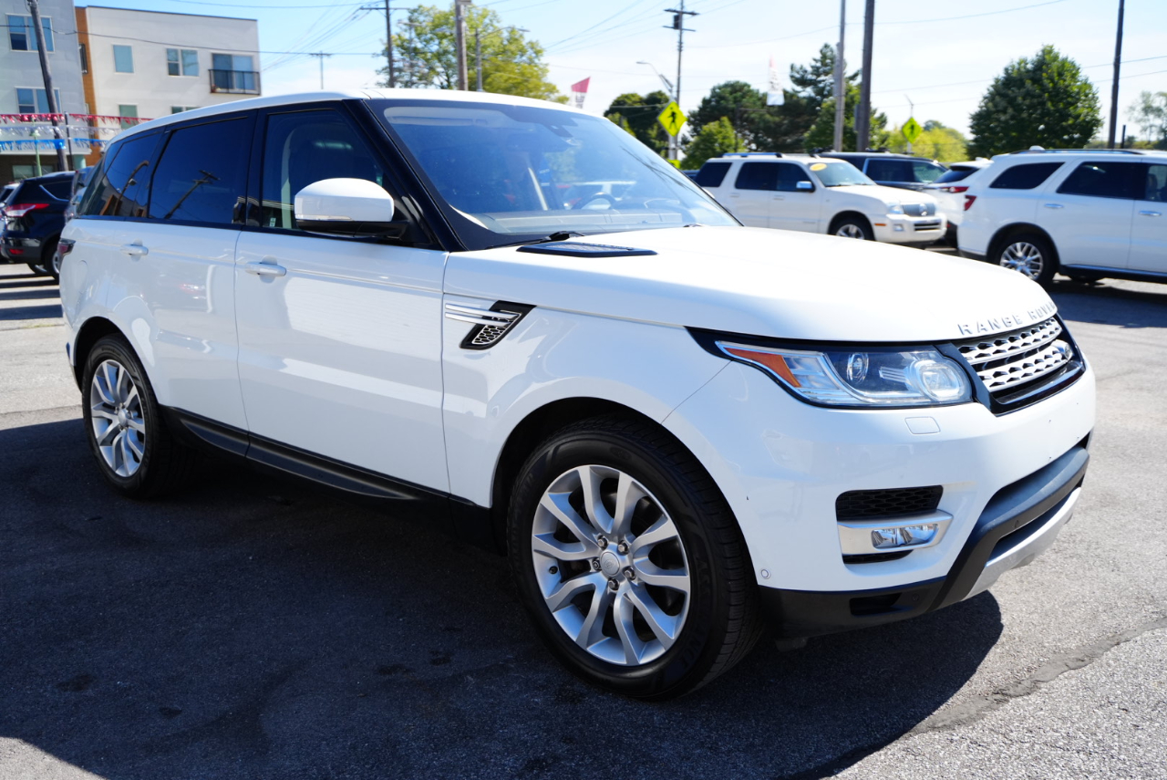 2016 Land Rover Range Rover Sport HSE photo 3