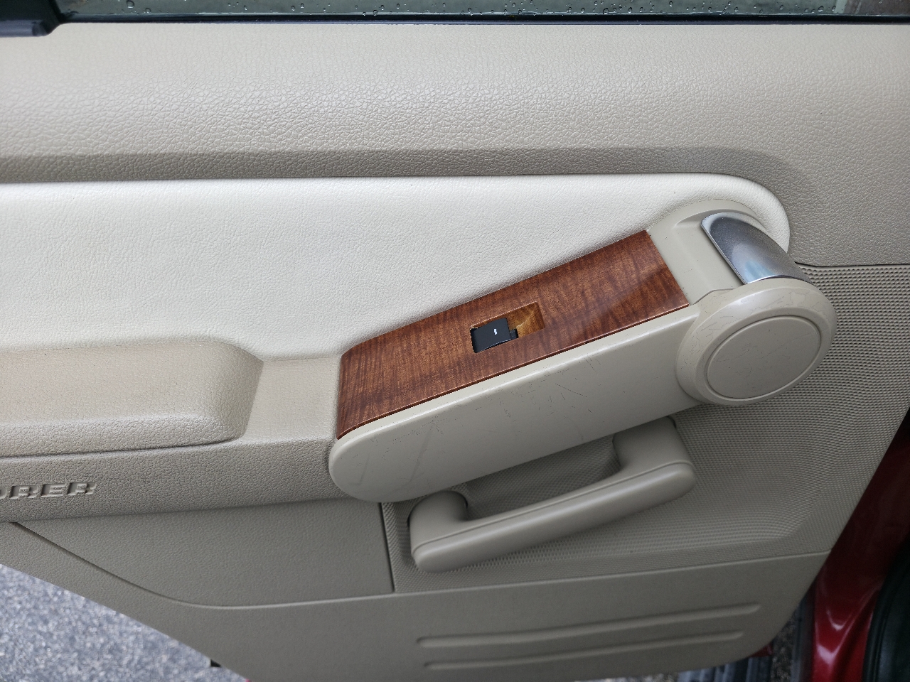 Ford Explorer 4WD 4dr Eddie Bauer 2010 Ford Explorer 4WD 4dr Eddie Bauer 2010