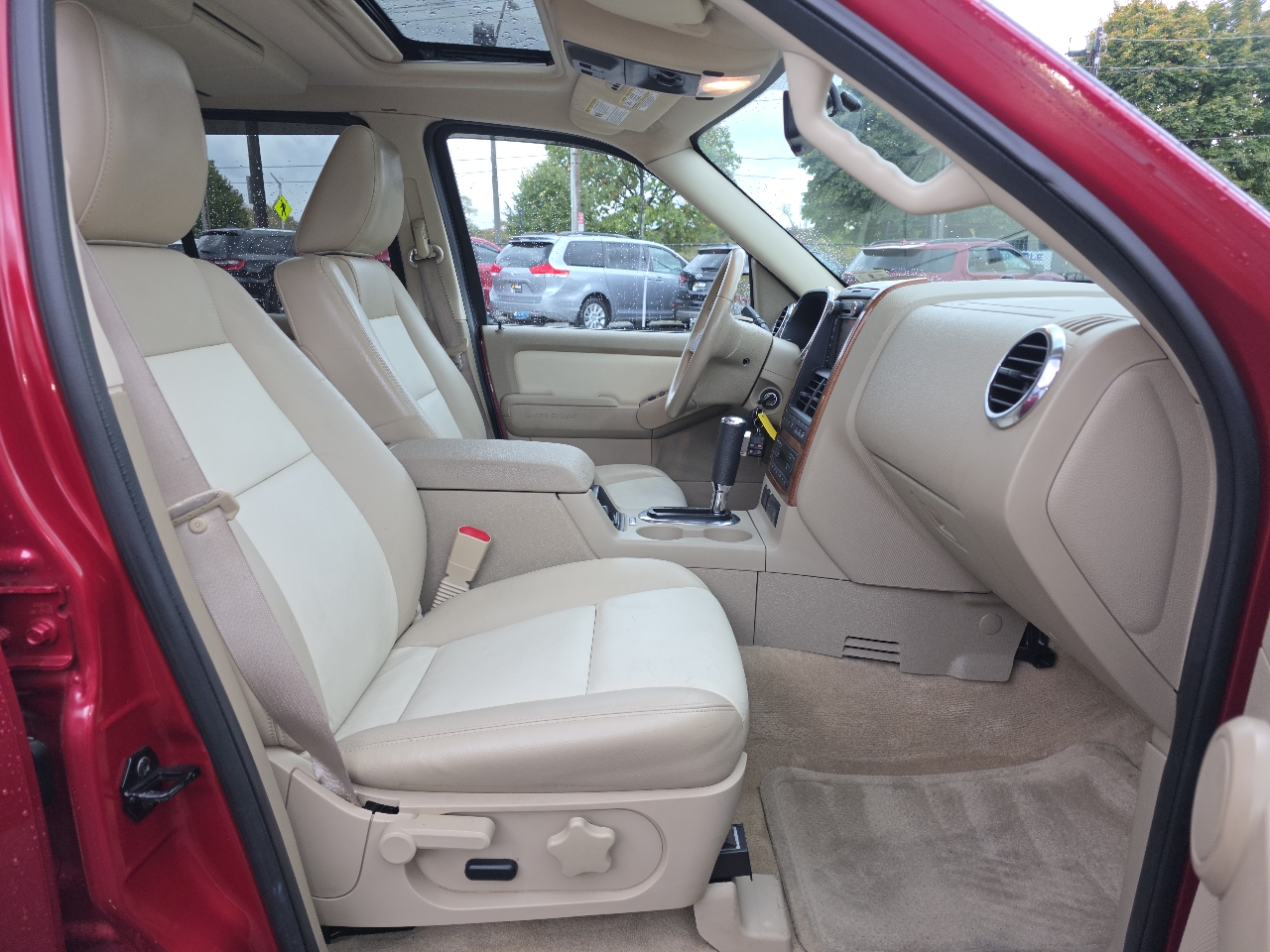 Ford Explorer 4WD 4dr Eddie Bauer 2010 Ford Explorer 4WD 4dr Eddie Bauer 2010