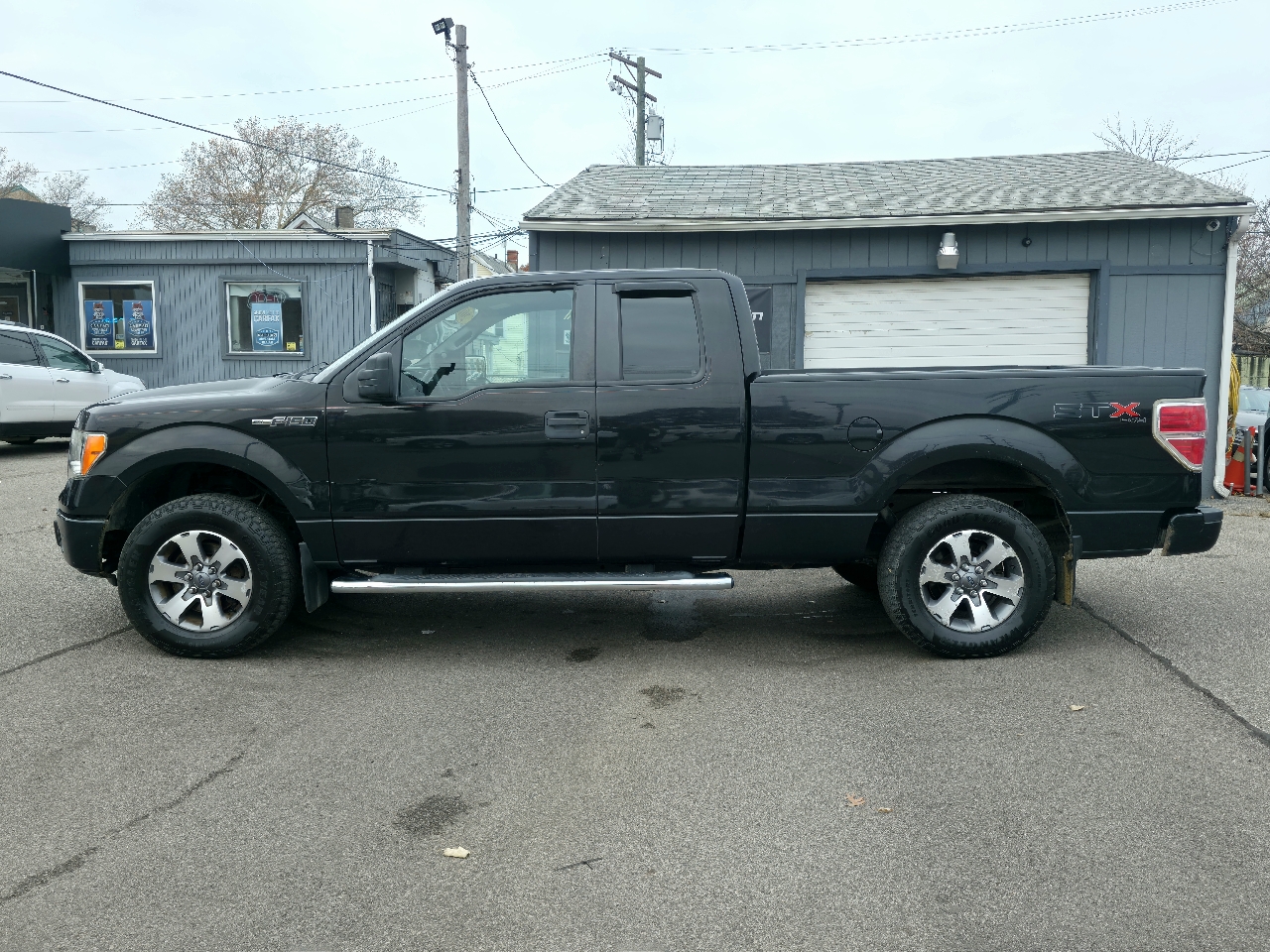Ford F-150 4WD SuperCab 145" Lariat 2013