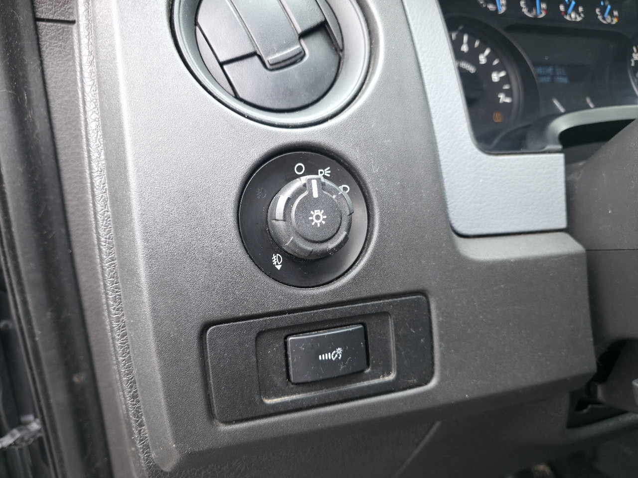 Ford F-150 4WD SuperCab 145" Lariat 2013