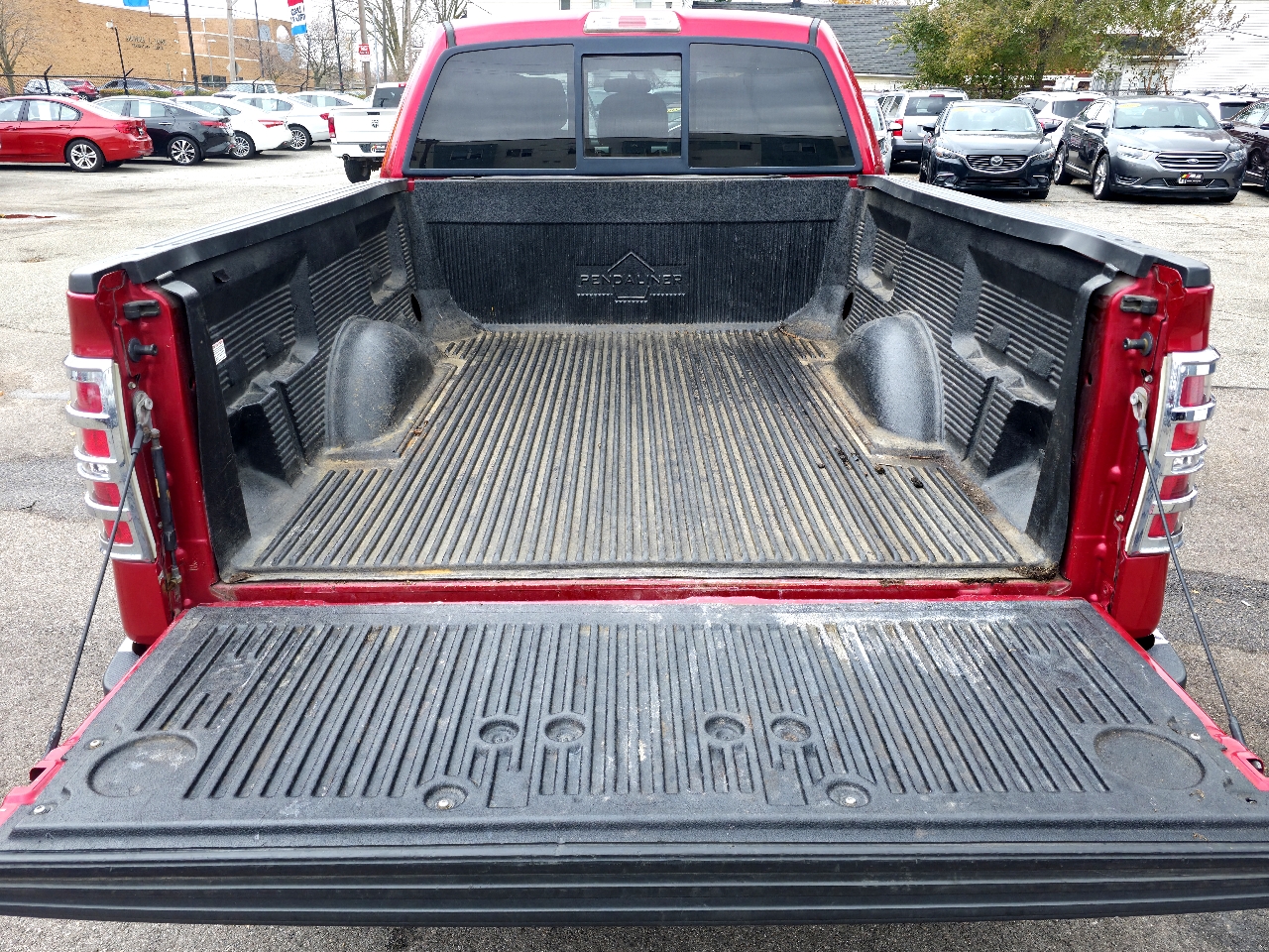 Ford F-150 4WD SuperCrew 145" Platinum 2011