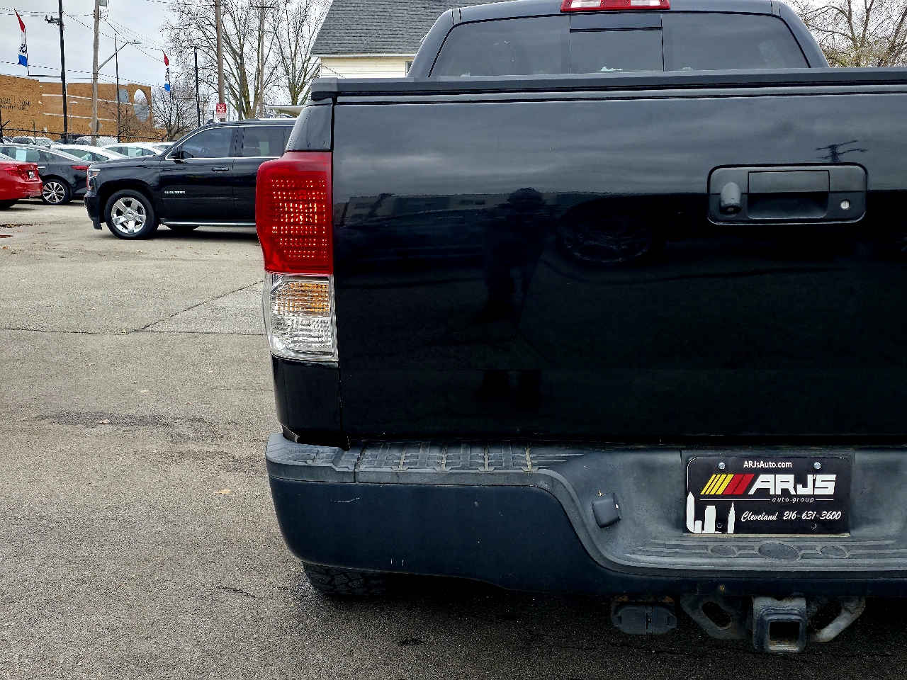 Toyota Tundra 4WD Truck Double Cab 5.7L V8 6-Spd AT (Natl) 2012