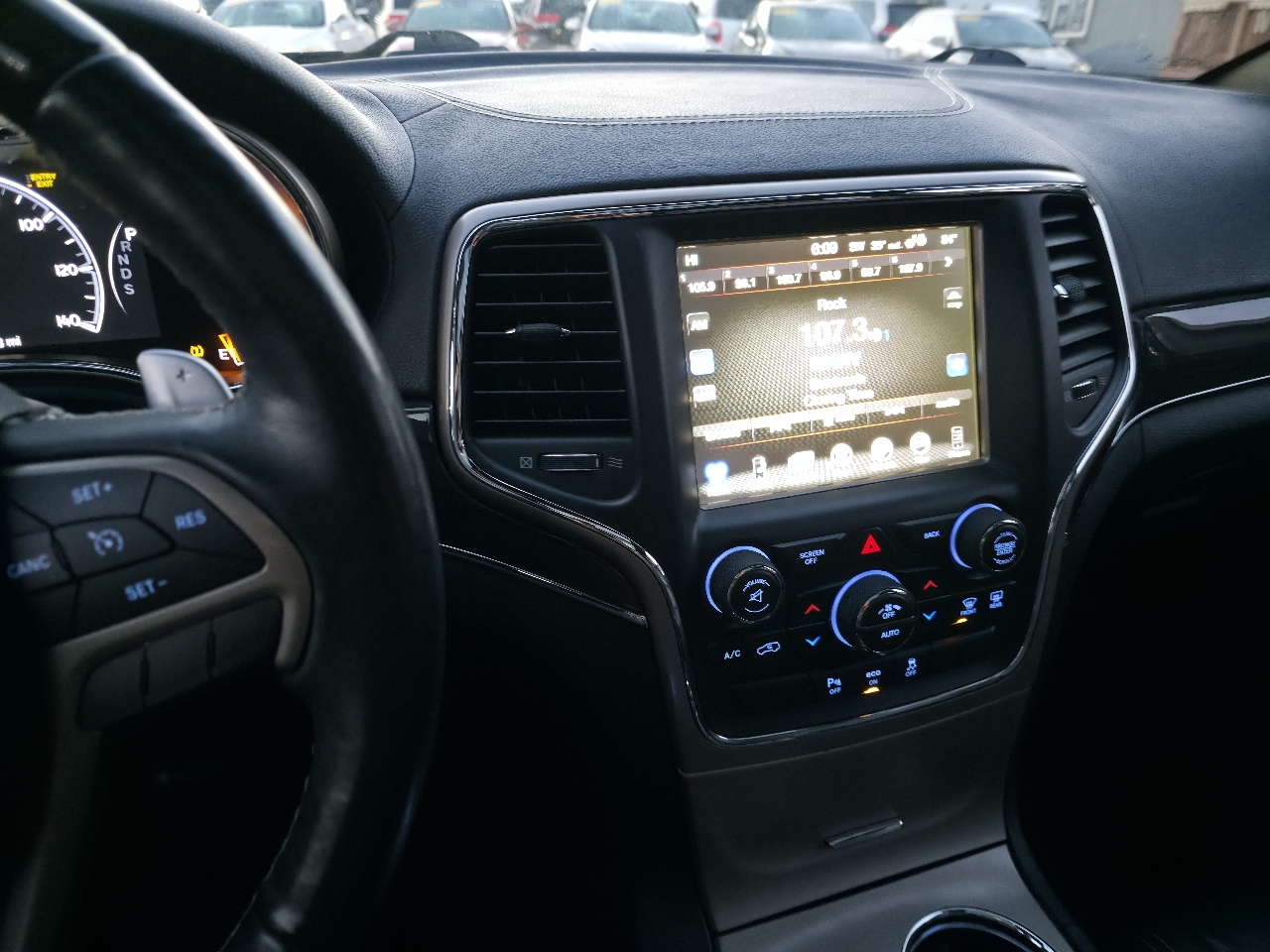 Jeep Grand Cherokee 4WD 4dr Overland 2014