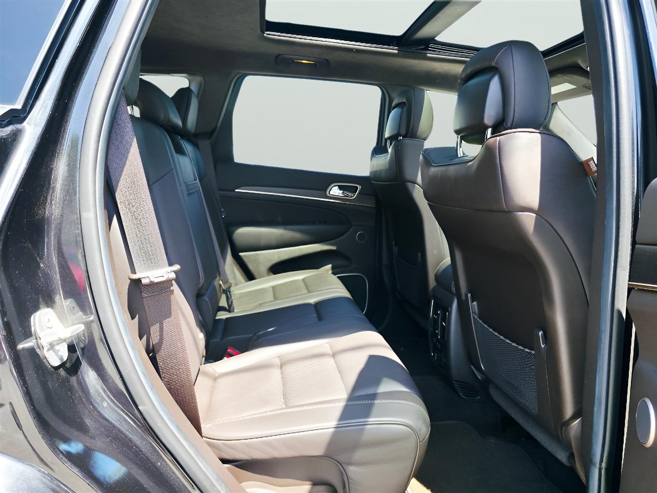 Jeep Grand Cherokee Summit 4WD 2014