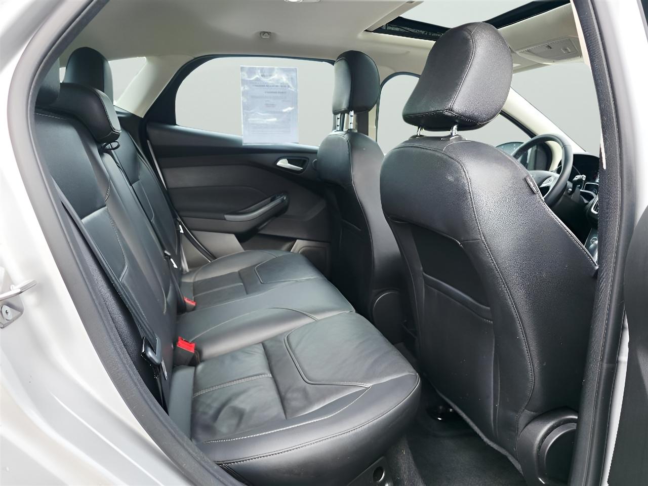 Ford Focus Titanium Hatch 2017