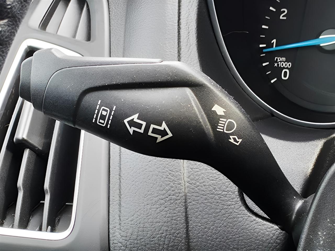 Ford Focus Titanium Hatch 2017