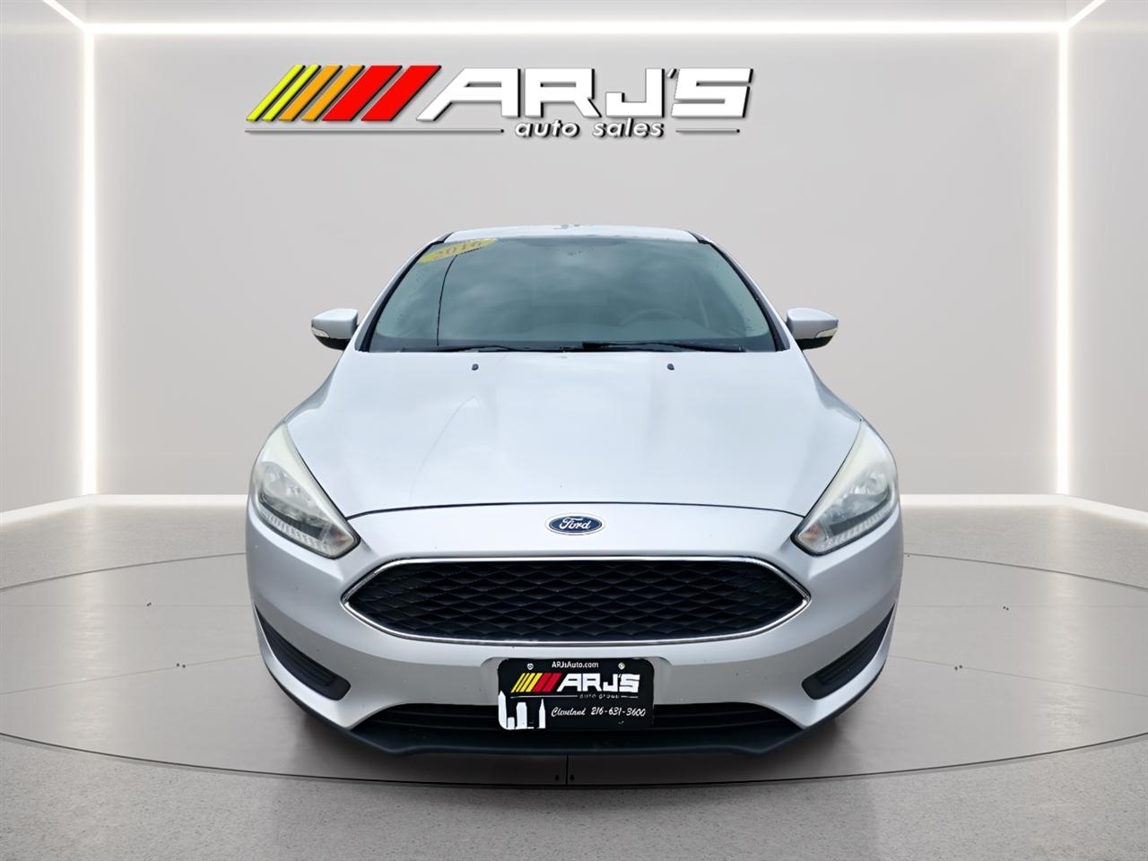 Ford Focus SE Sedan 2016