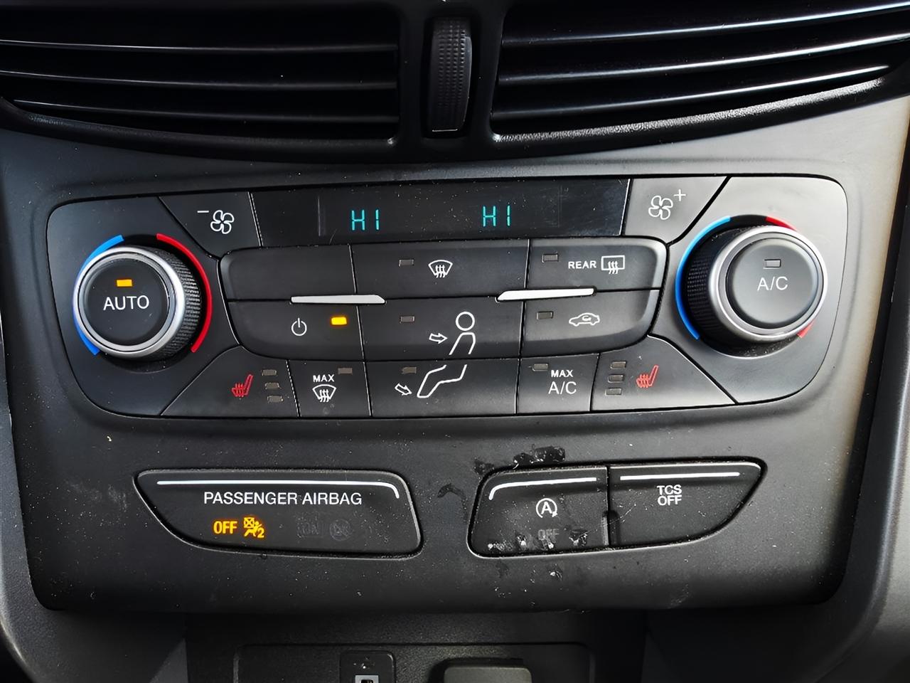 Ford Escape SEL 4WD 2018