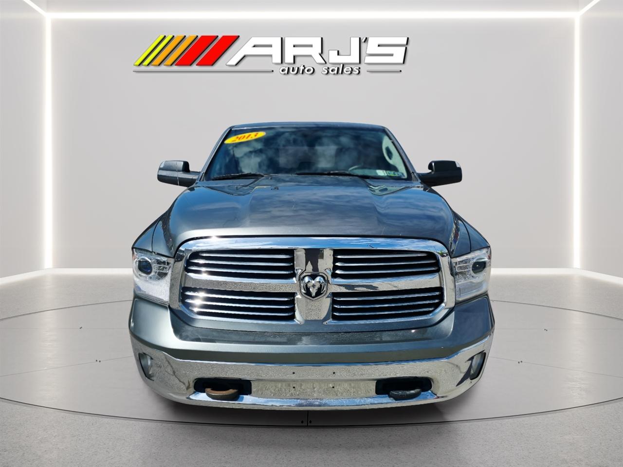 RAM 1500 SLT Quad Cab 4WD 2013