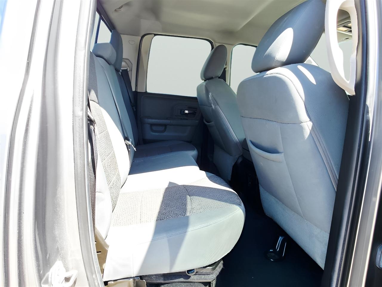 RAM 1500 SLT Quad Cab 4WD 2013