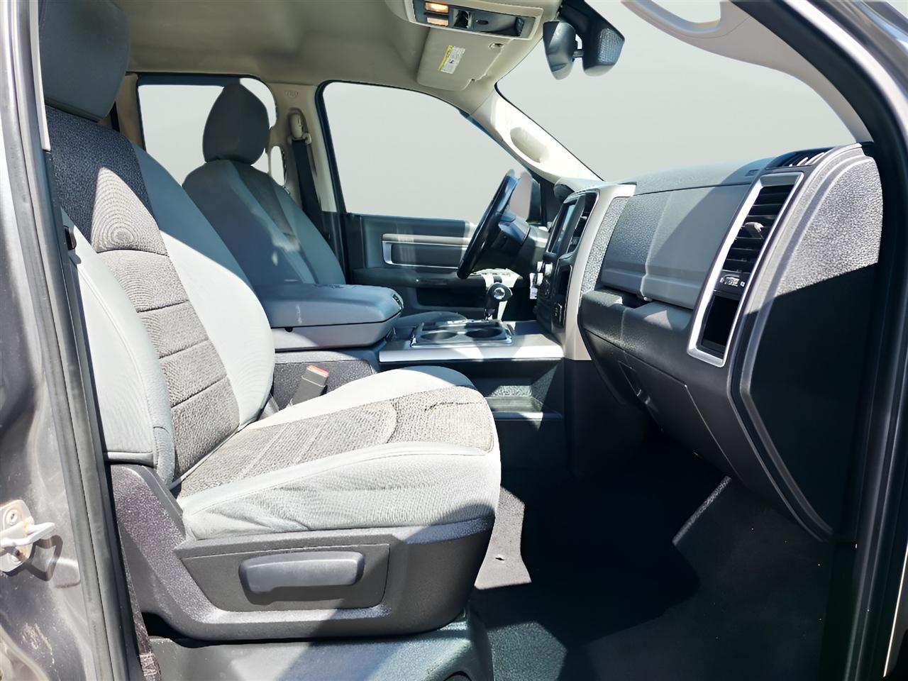 RAM 1500 SLT Quad Cab 4WD 2013